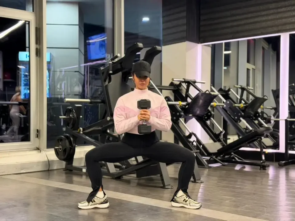 داخل پا با دمبل