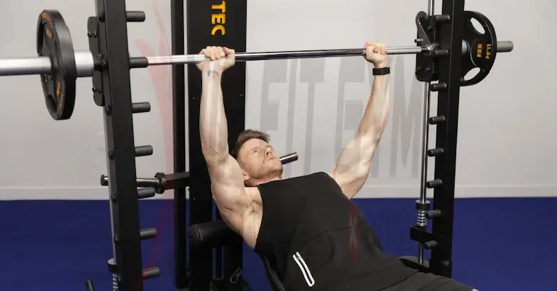 اسمیت پرس سینه برای لیفت سینه