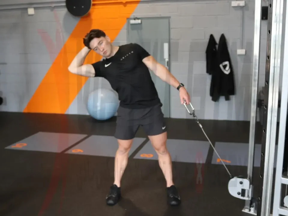 آموزش حرکت کرانچ از بغل سیم کش - آموزش با عکس و فیلم