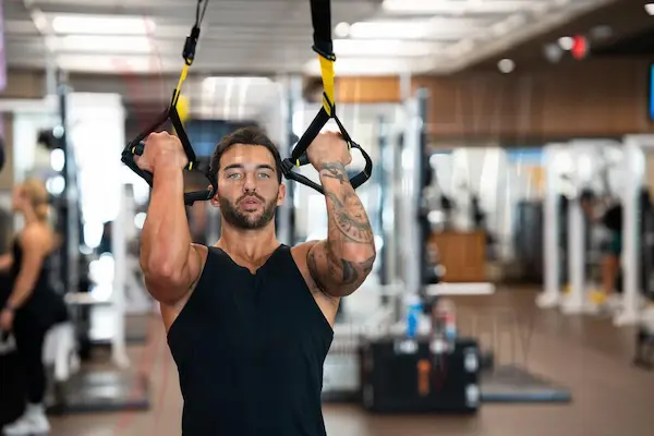 تفاوت های کلیدی بین تمرین فانکشنال و TRX