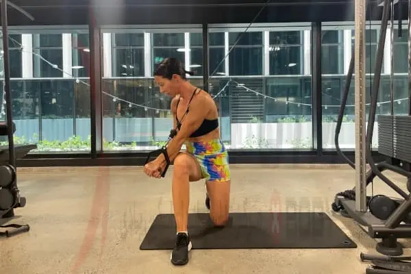 چوب بر سیم کش حرکات شکم