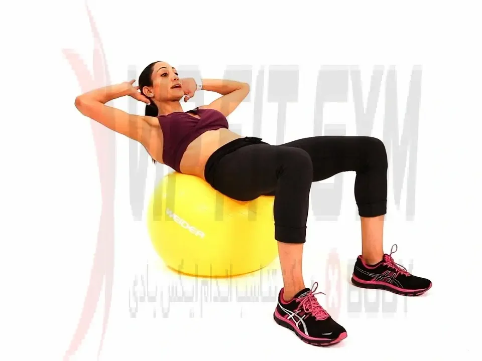 آموزش حرکت کرانچ با توپ - آموزش با عکس و فیلم