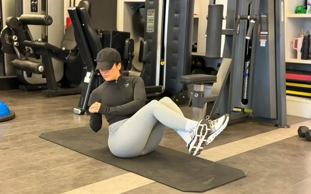 آموزش حرکت شکم روسی + ویدیو آموزشی و تعداد ست های مناسب